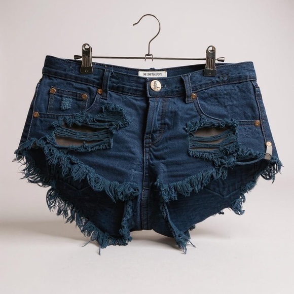 One by One teaspoon X Stylish Navy Denim Shorts - Picture 1 of 7